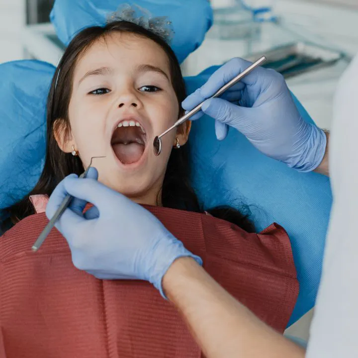 Diagnóstico preventivo de ortodoncia interceptiva para niños en Valdebebas